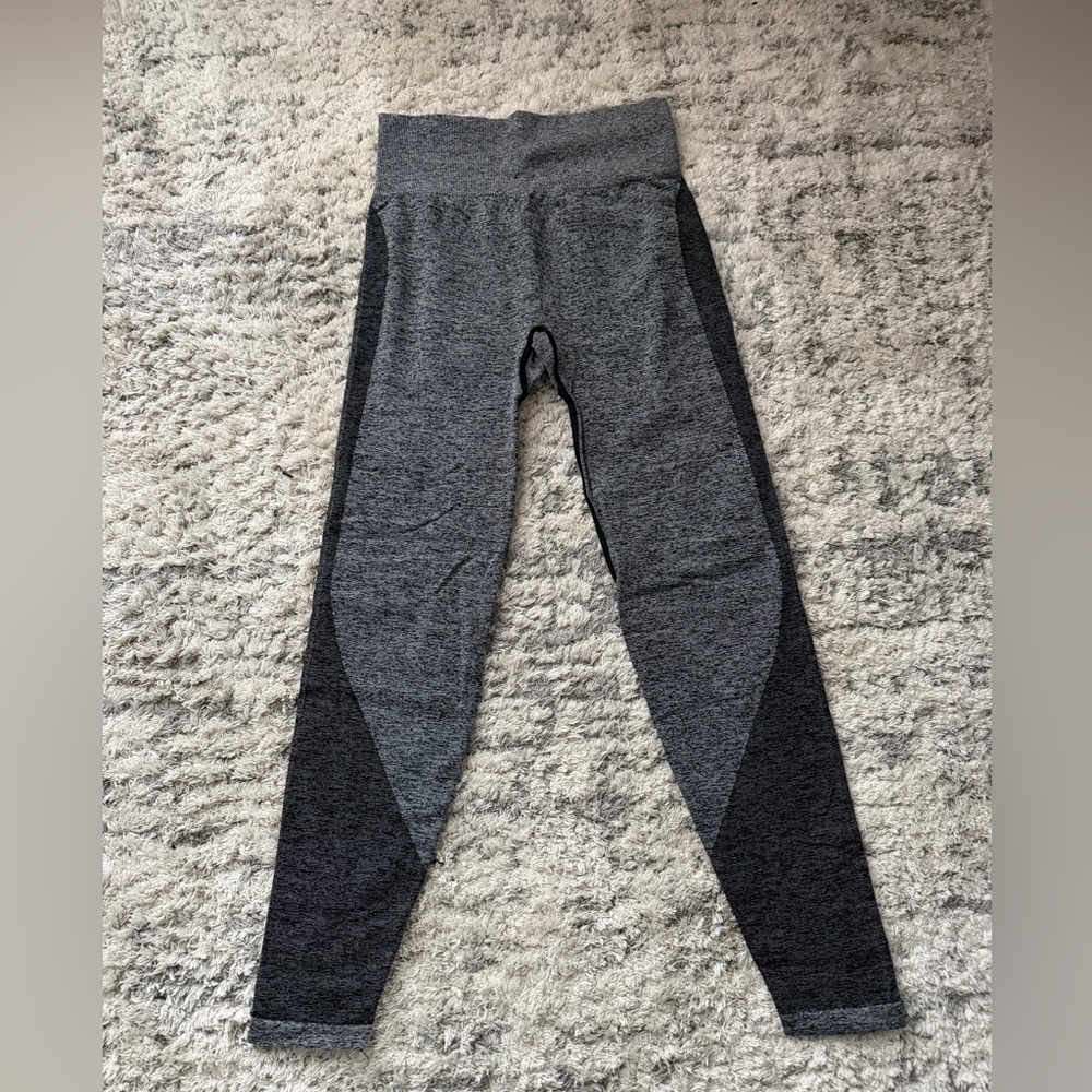 PINK Victoria's Secret Leggings